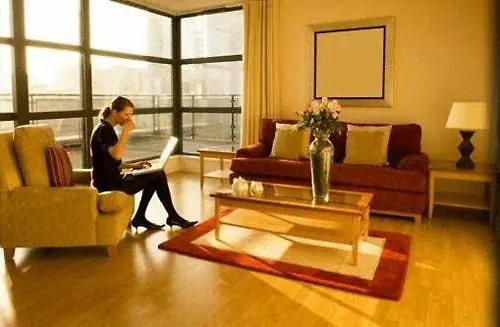 Marlin Apartments - Londinium Tower Richmond  4*, Richmond (Greater London) Reino Unido